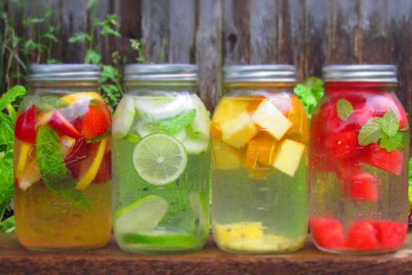 How To Make Delicious Infused Flavored Water Recipes