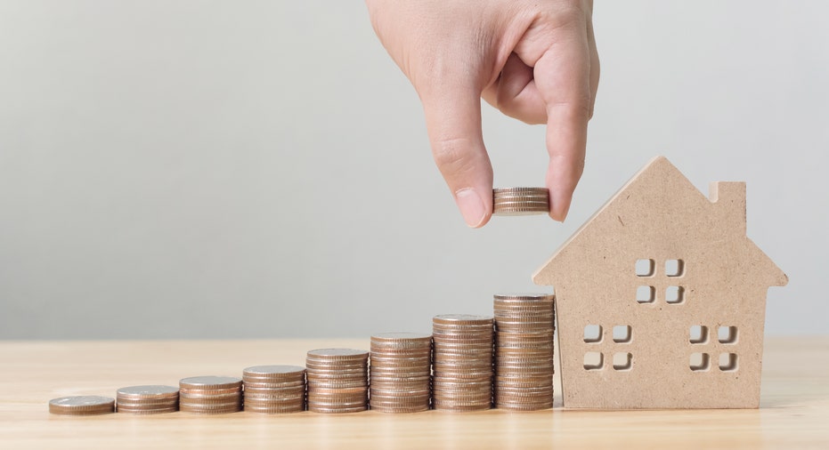 Top 5 Tips for Saving Money to Buy a House