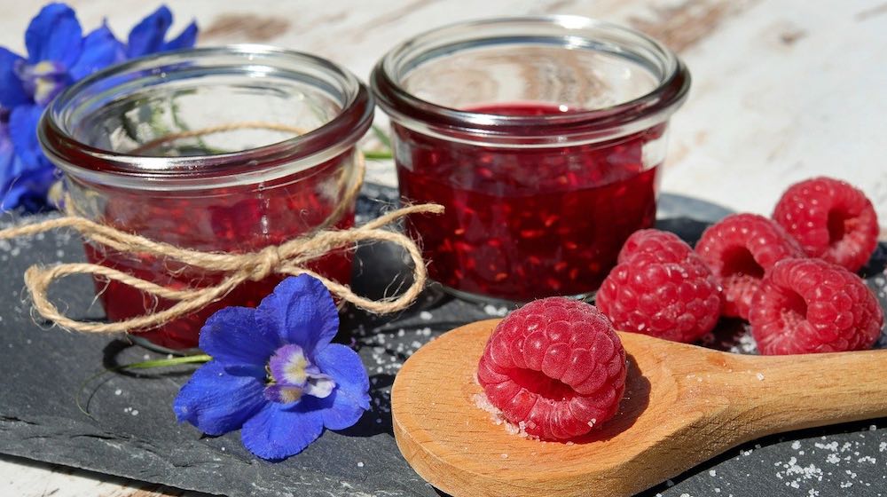 Zesty, Refreshing Raspberry Jam Recipe for Sweeter Breakfasts